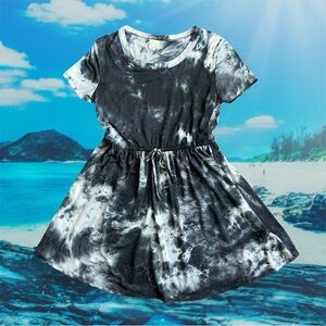 205 Collin’s Tie Dye Short Sleeve Drawstring Waist Dress  Navy Blue/White Medium